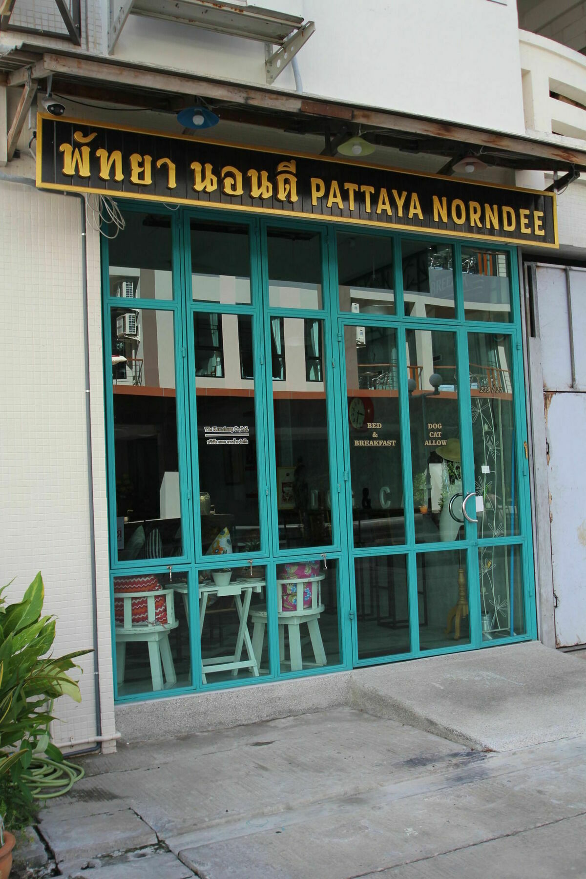 Pattaya Norndee Bed and Breakfast Buitenkant foto